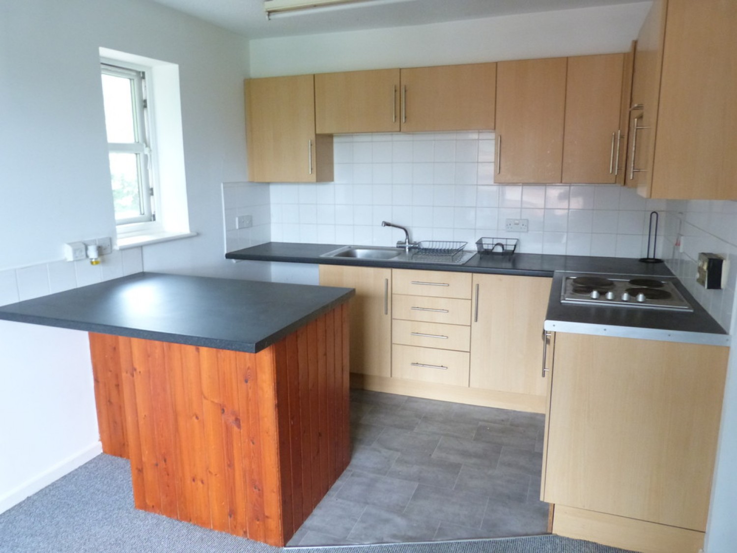 1 bedroom Flat for Letting Byfield Rise