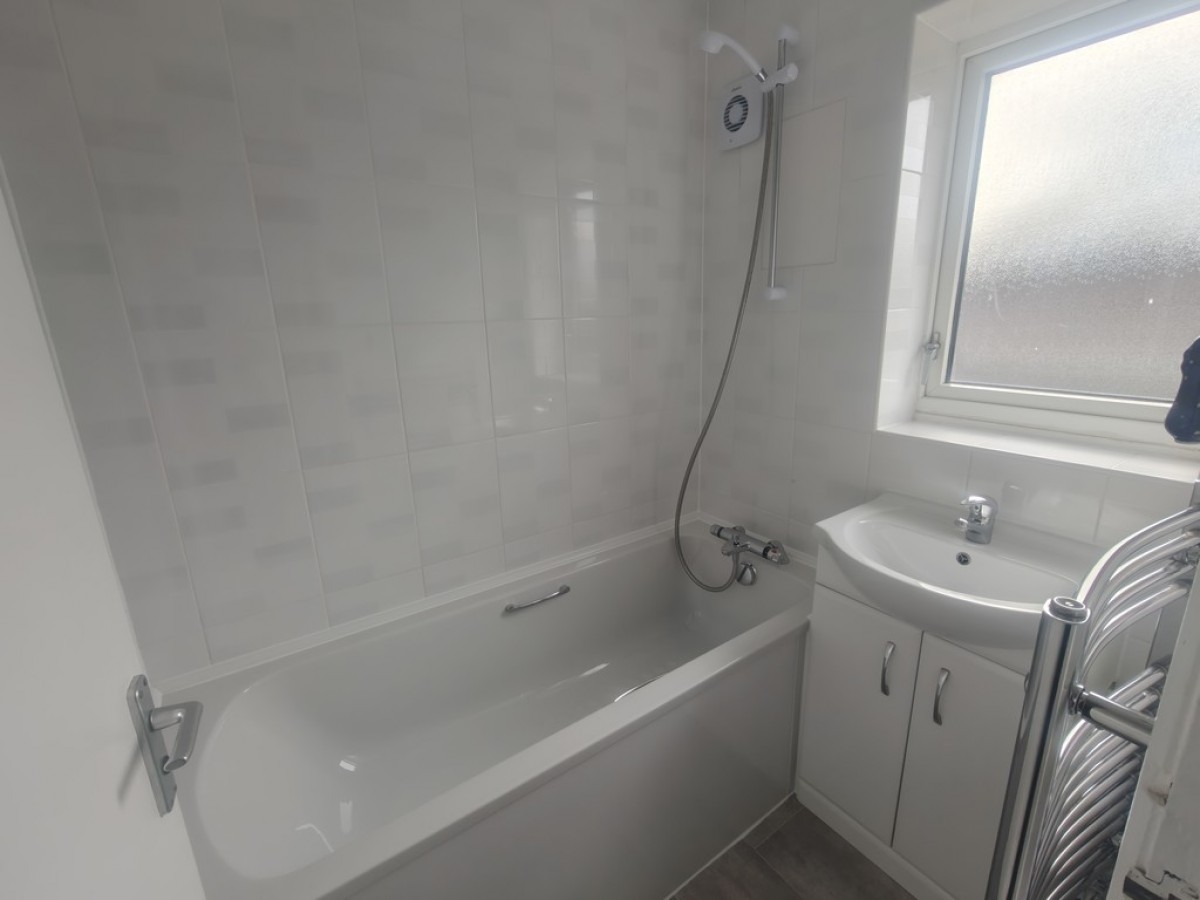 Kendal Green, Warndon