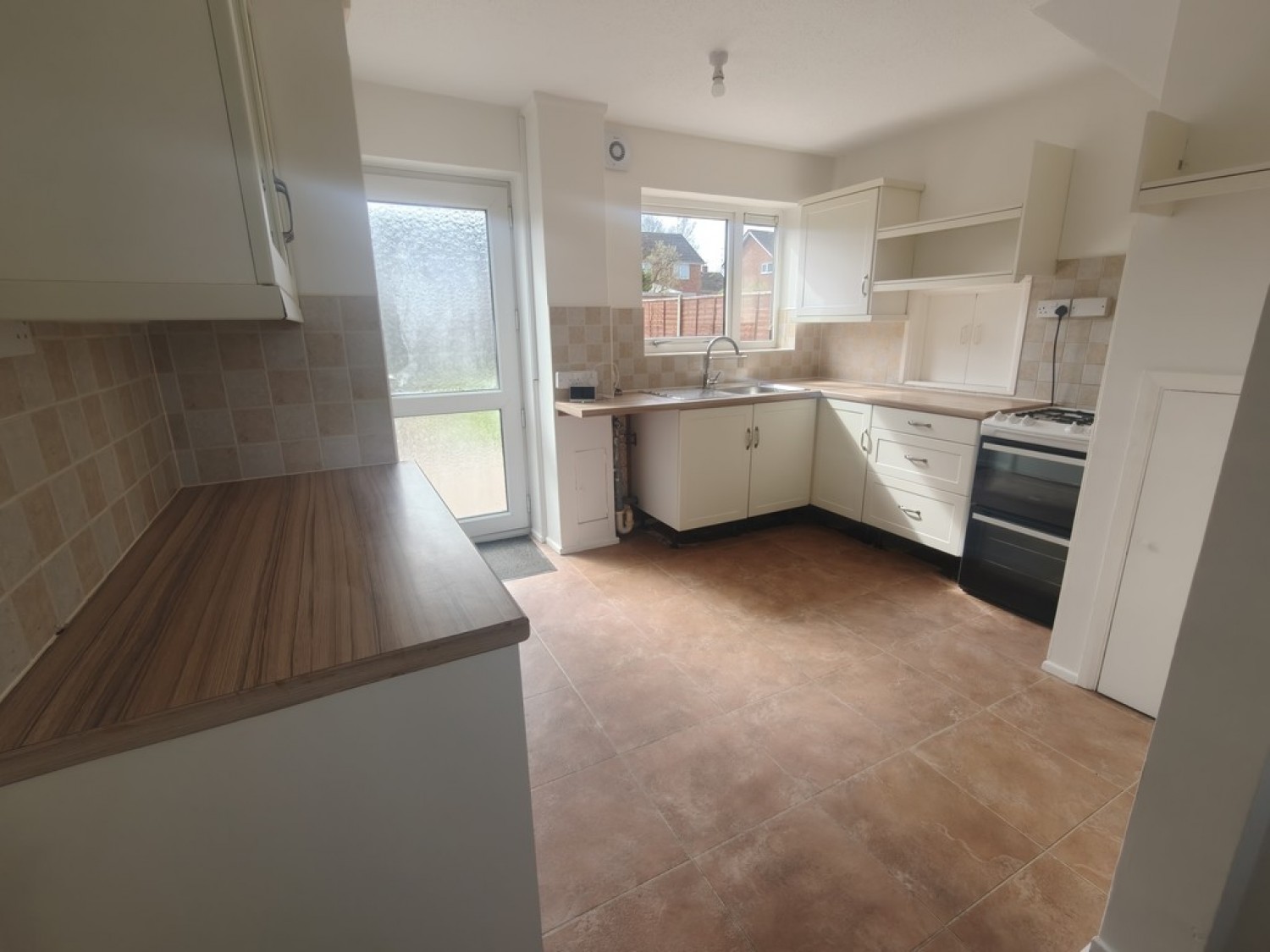 3 bedroom House for Letting Kendal Green, Warndon