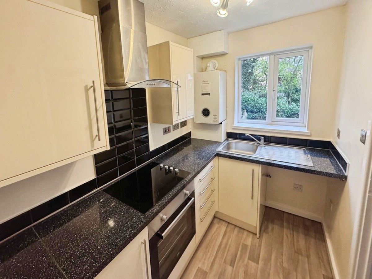 Nine Acres Green, Warndon Villages