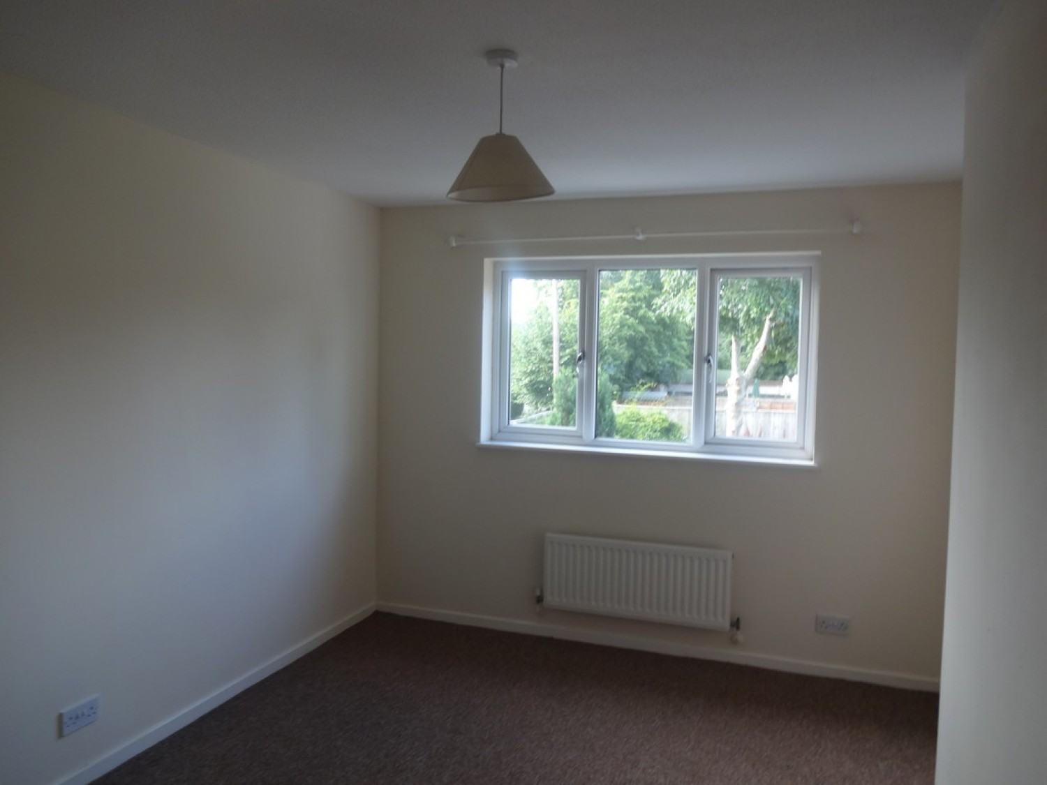 2 bedroom House for Letting Oakland Close, Upton Upon Severn