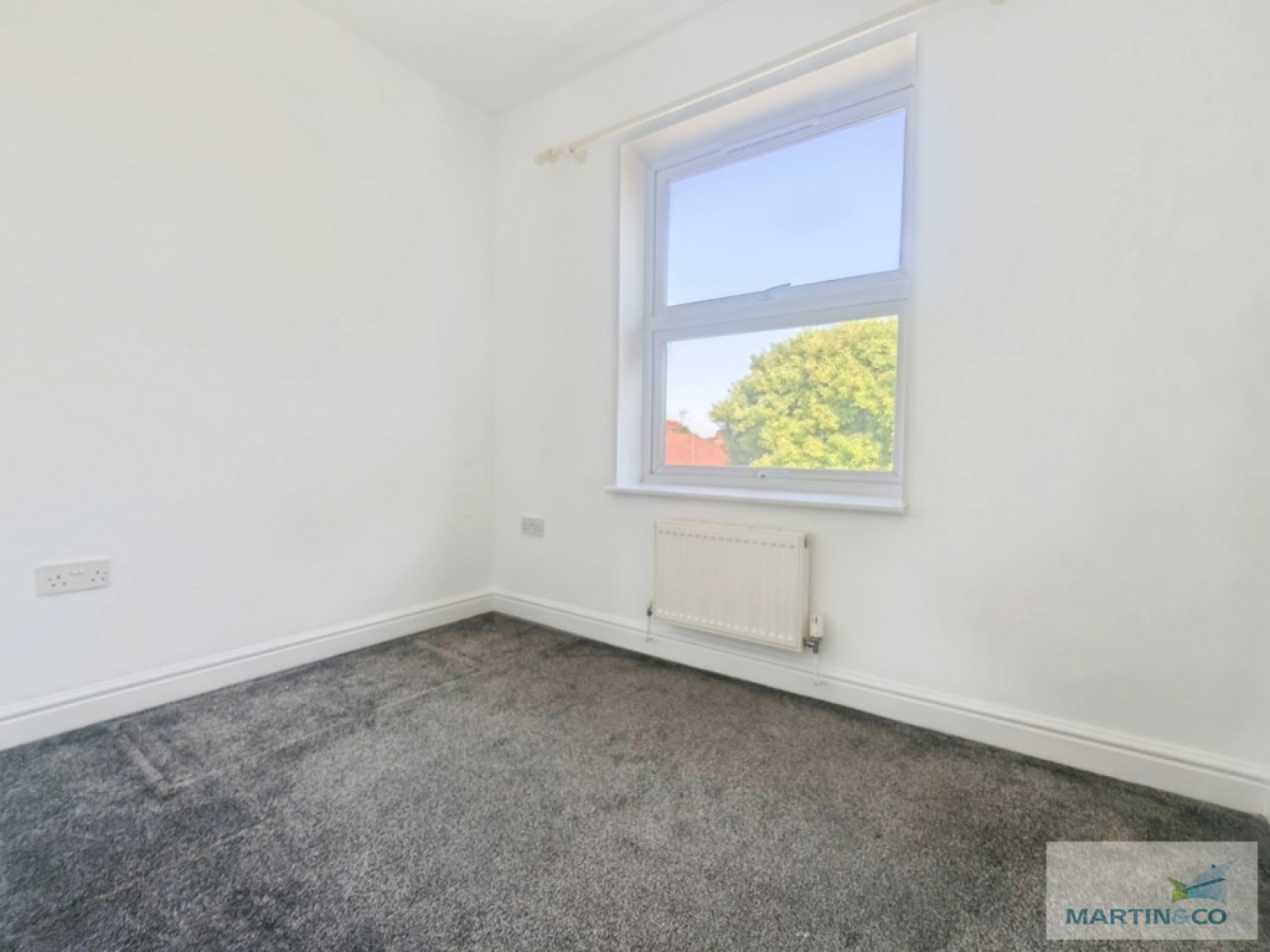2 bedroom House for Letting Church Road