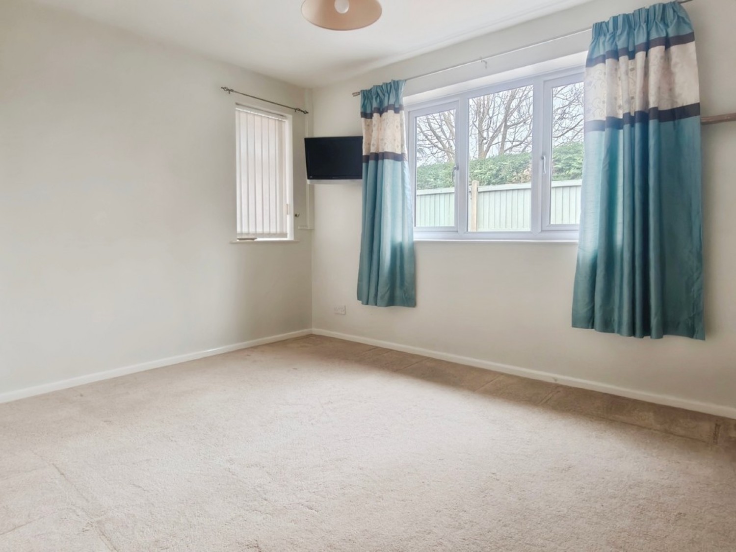 2 bedroom Bungalow for Letting Tearne Street, St.Johns