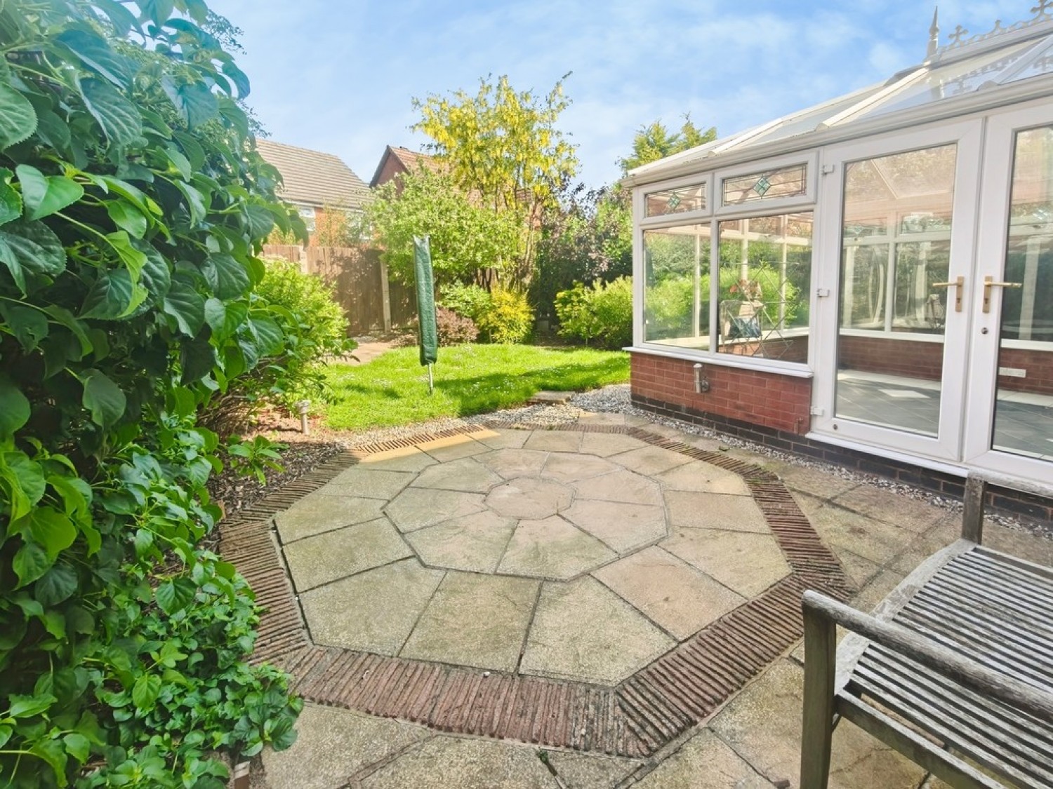 4 bedroom House for Letting Carisbrooke Avenue, Warndon Villages