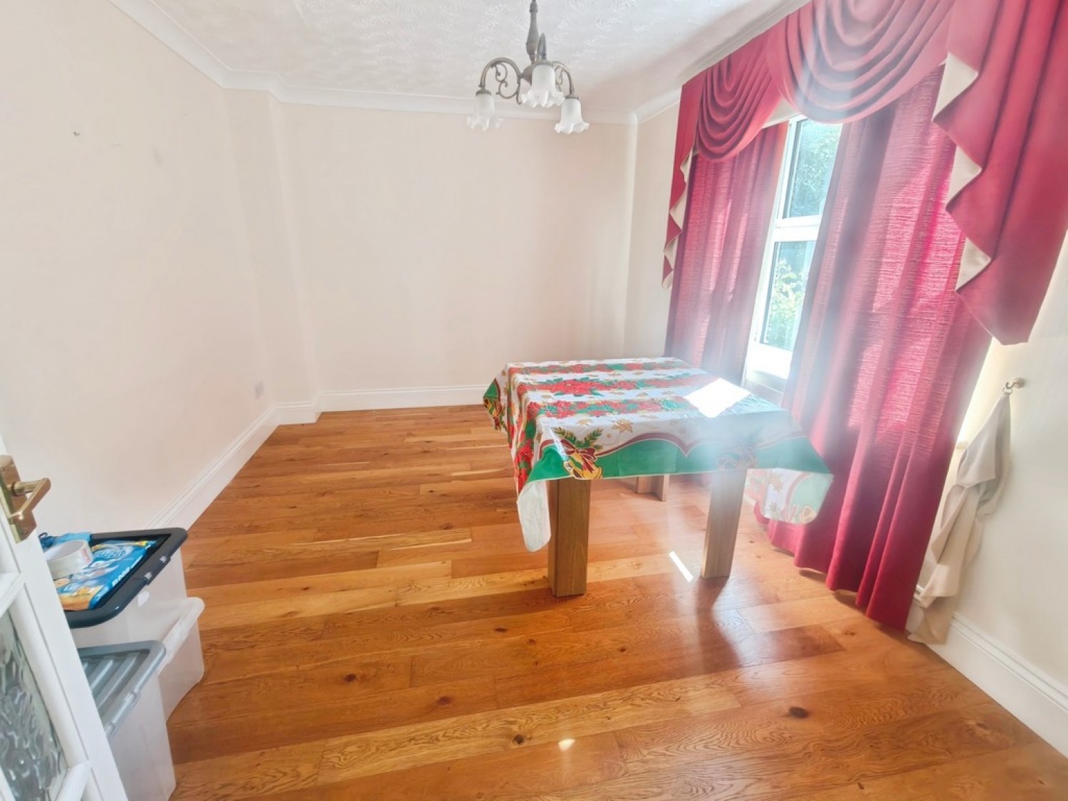 4 bedroom House for Letting Carisbrooke Avenue, Warndon Villages