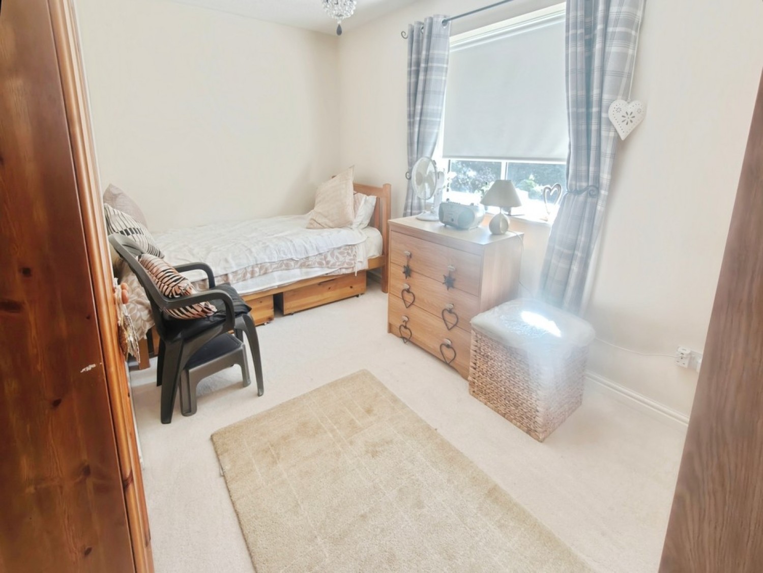 4 bedroom House for Letting Carisbrooke Avenue, Warndon Villages