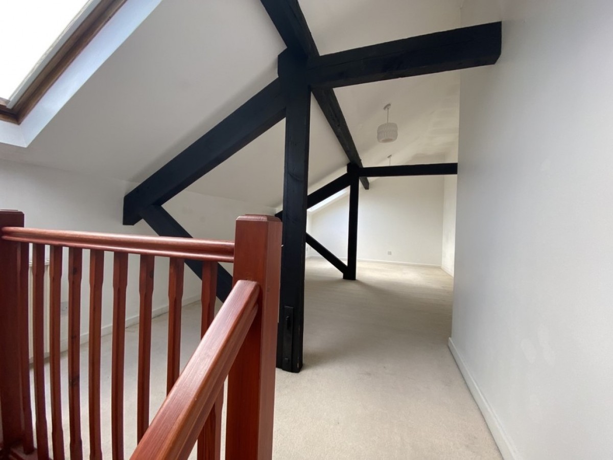 Southfield Street, Arboretum