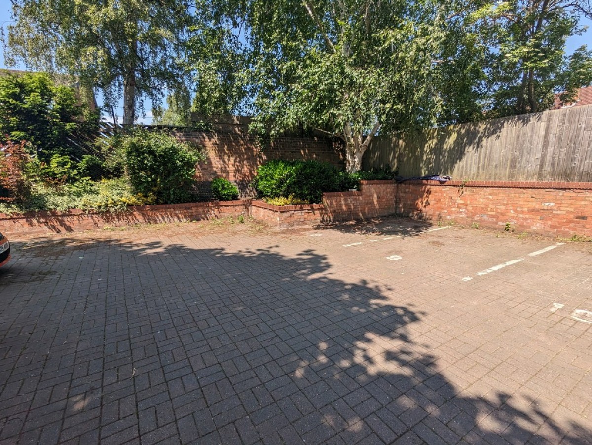 Southfield Street, Arboretum