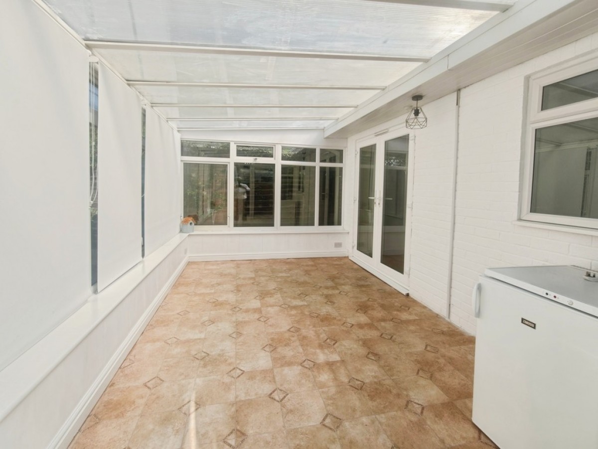 Oakfield Drive, Kempsey