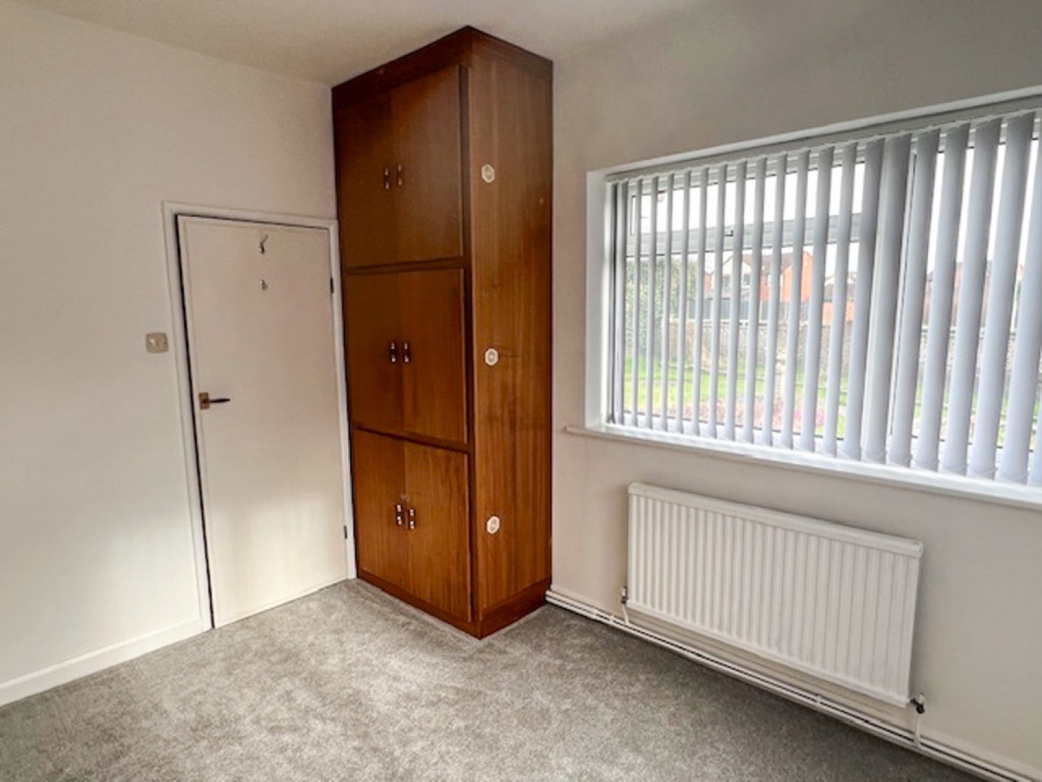 2 bedroom Bungalow for Letting Bath Road, Broomhall