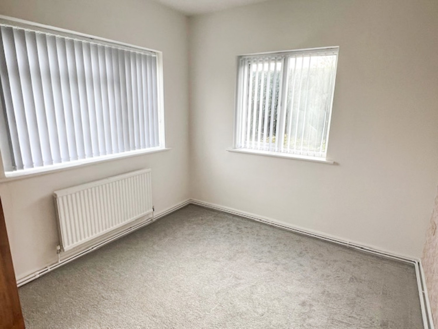 2 bedroom Bungalow for Letting Bath Road, Broomhall