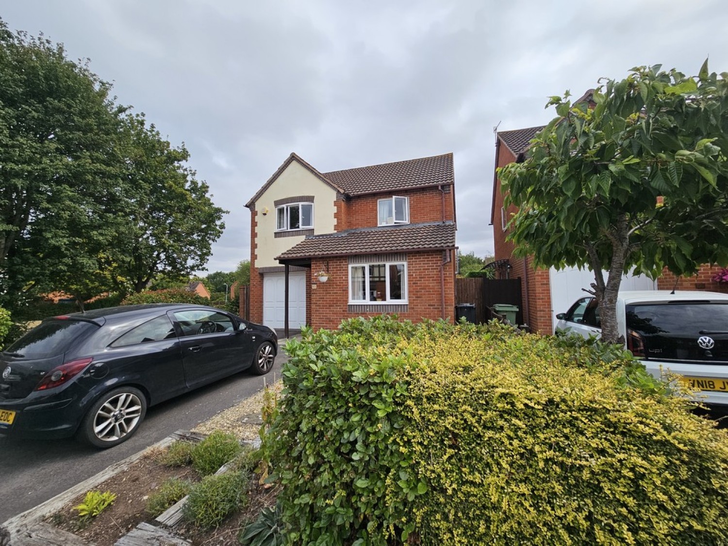 Tiree Avenue