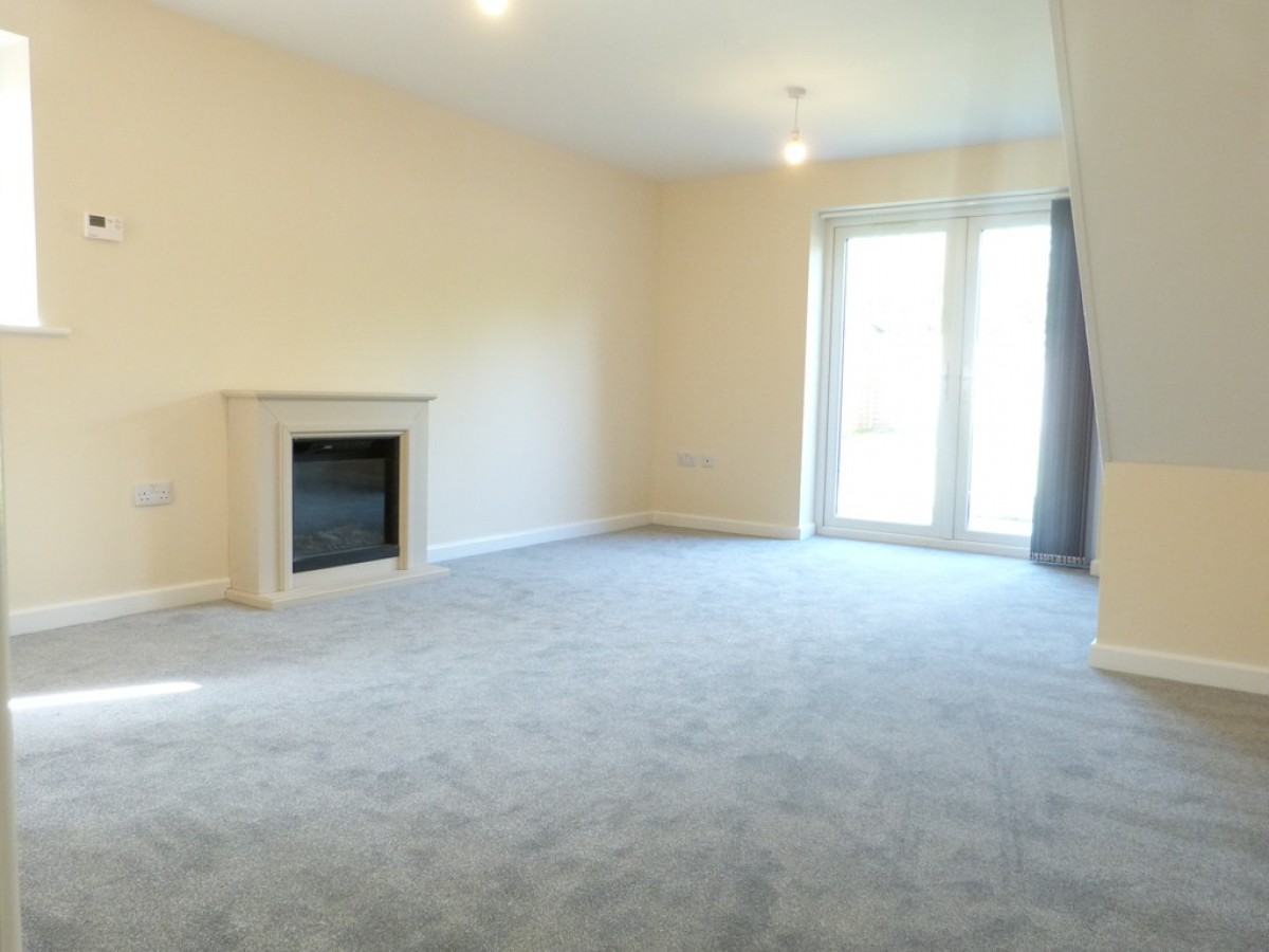 Snowdrop Way, Rushwick