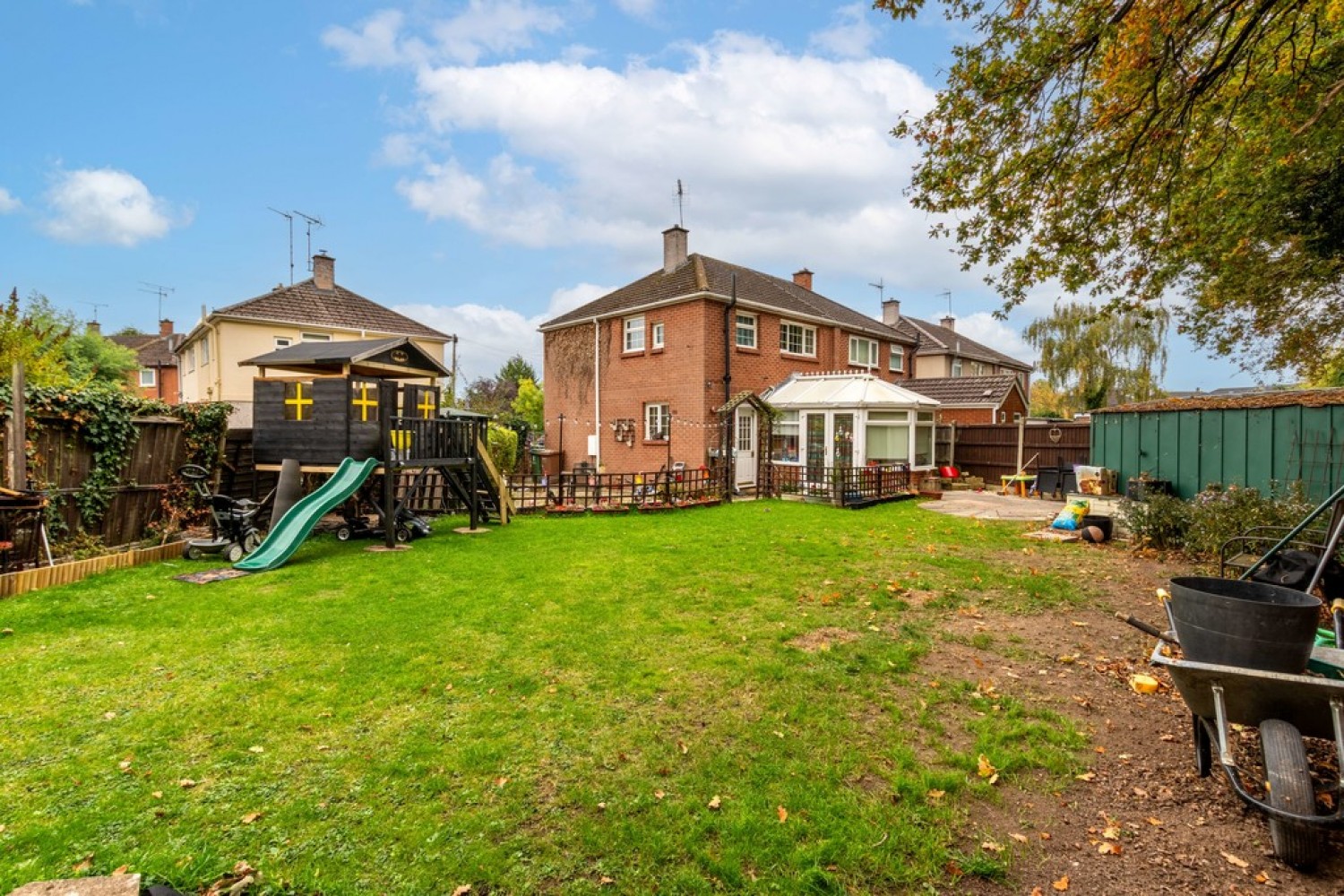 Oxford Close, Worcester