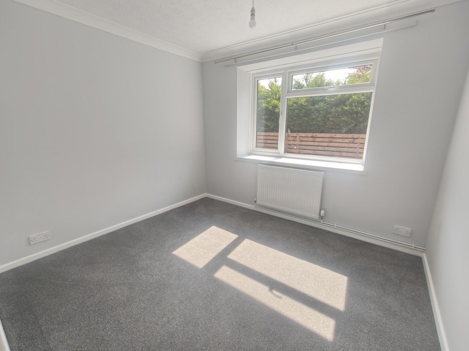 3 bedroom Bungalow for Letting Primrose Crescent