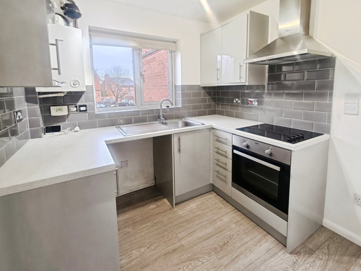 2 bedroom House for Letting Vetch Field Avenue, Worcester
