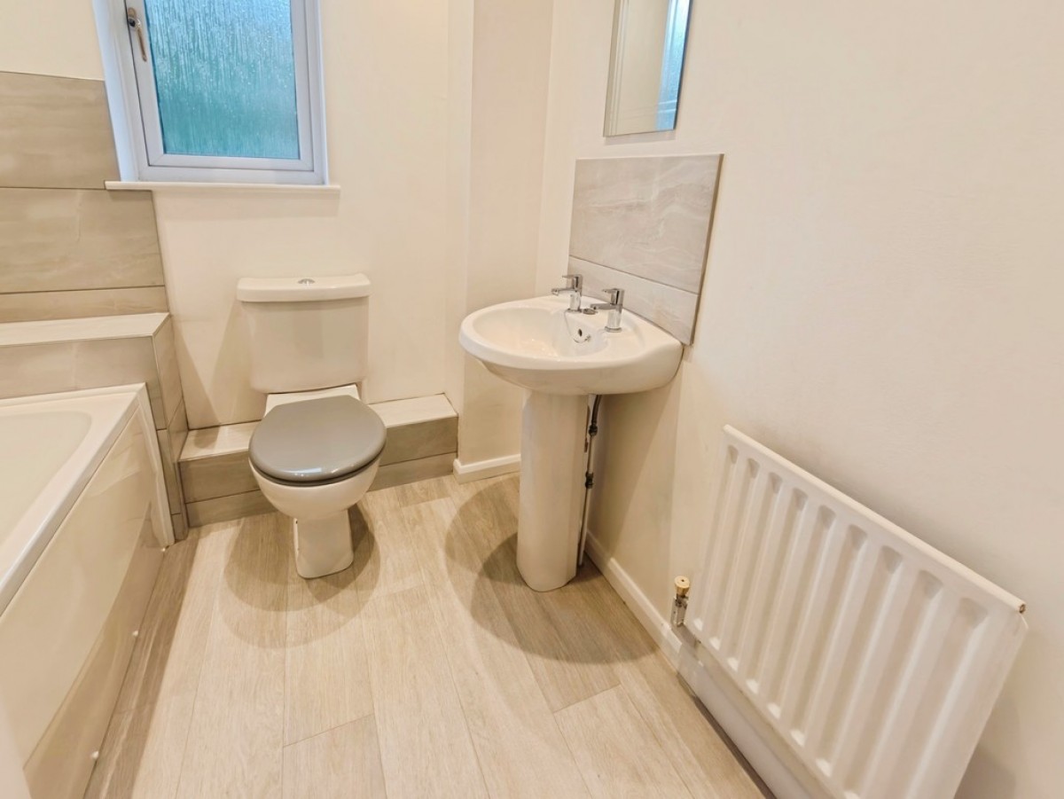 Vetch Field Avenue, Worcester