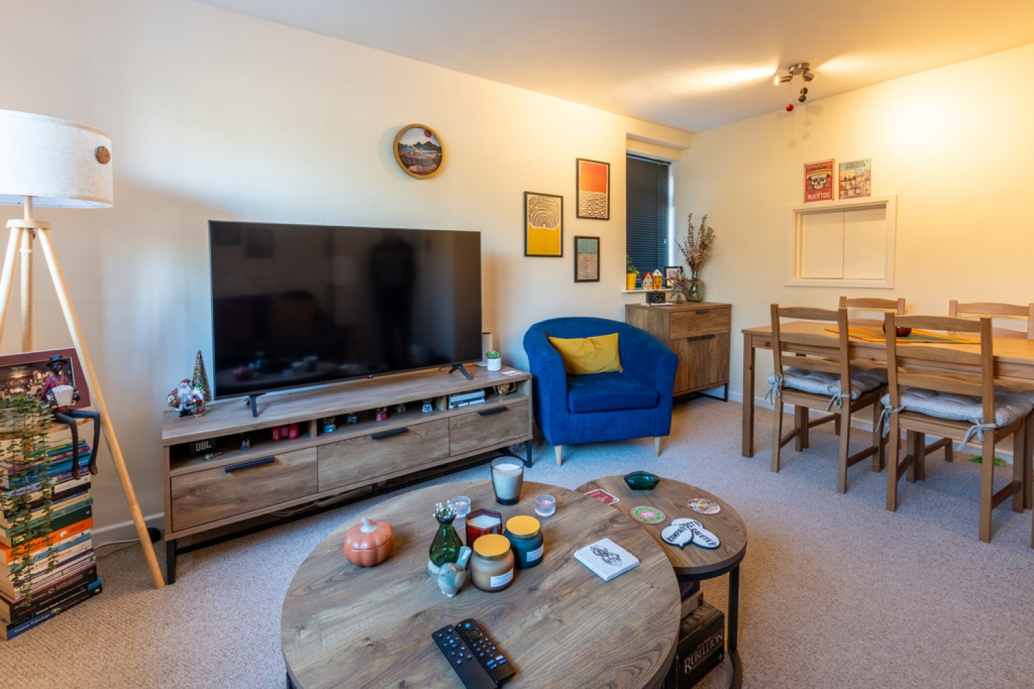 2 bedroom Flat for Sale Athelstan House, The Hill Avenue