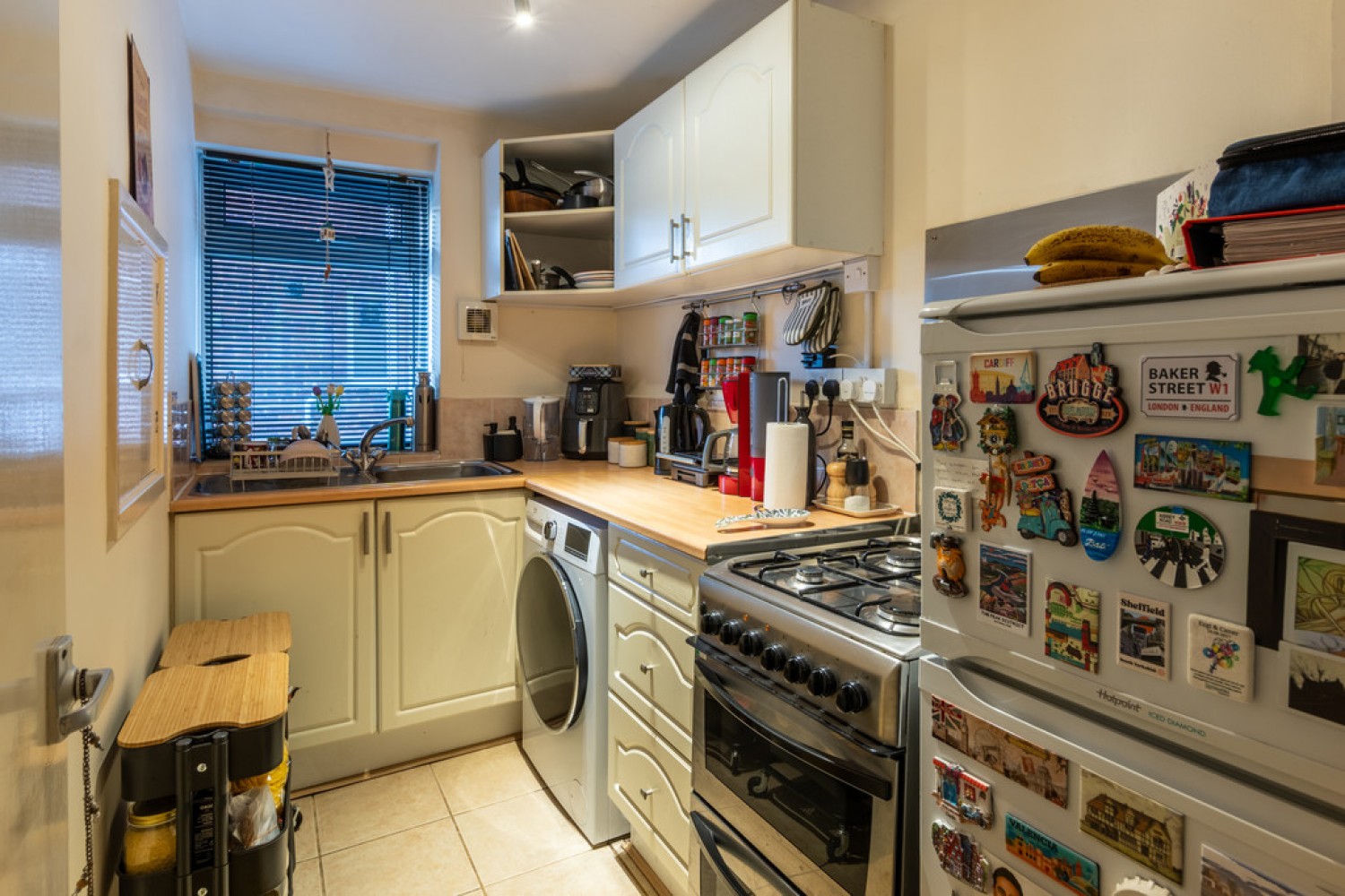 2 bedroom Flat for Sale Athelstan House, The Hill Avenue