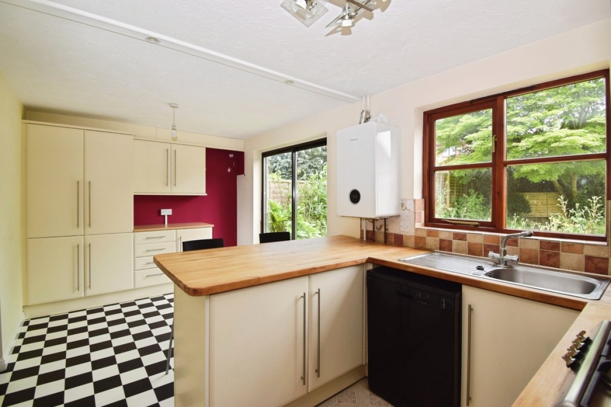 Essex Close, Powick, WR2 4PX