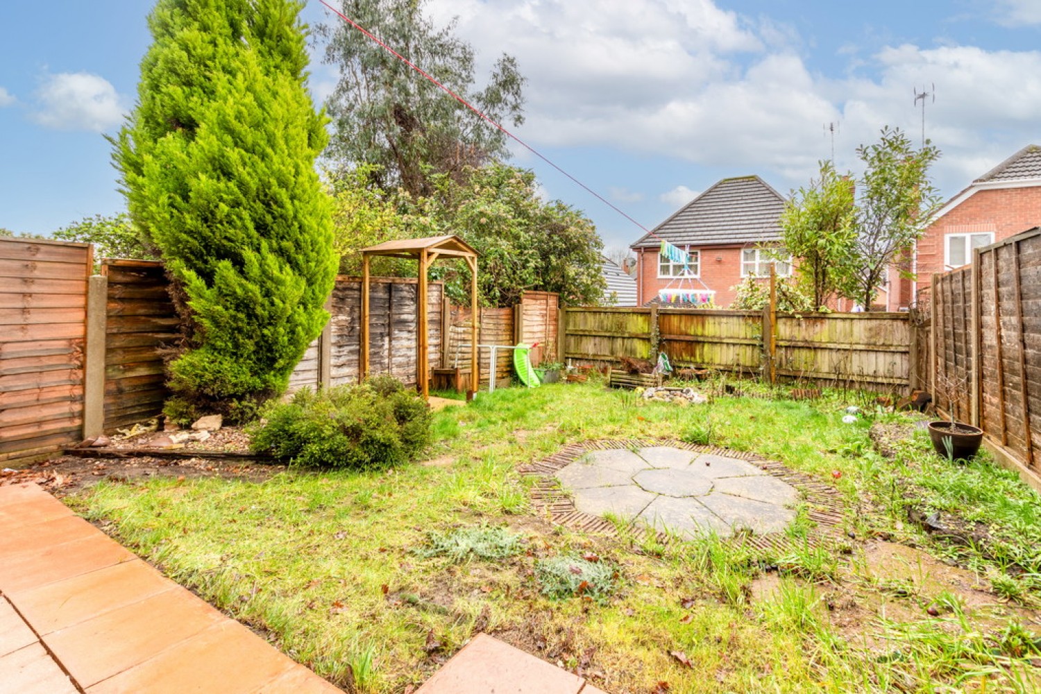 3 bedroom House in Walkwood Road, Redditch