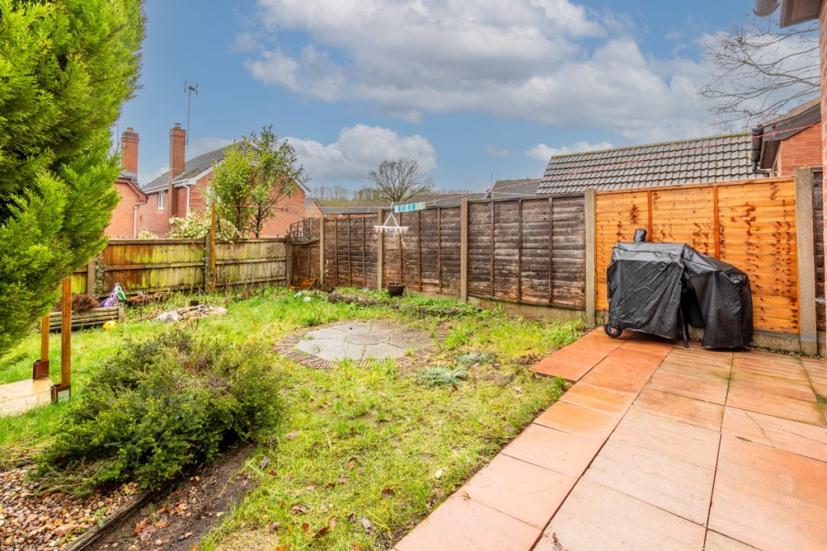 Walkwood Road, Redditch