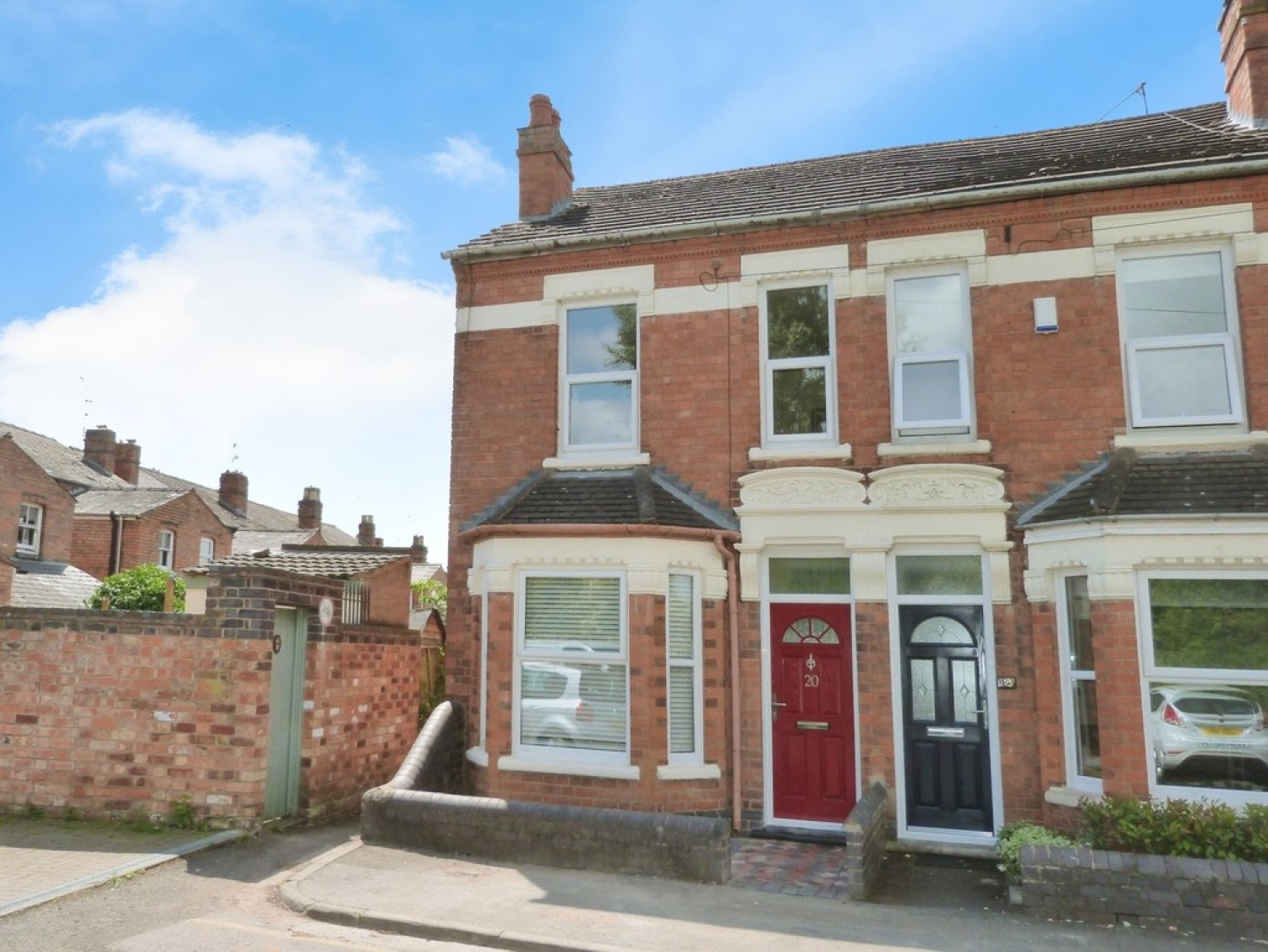 2 bedroom House for Sale Wolverton Road, Worcester