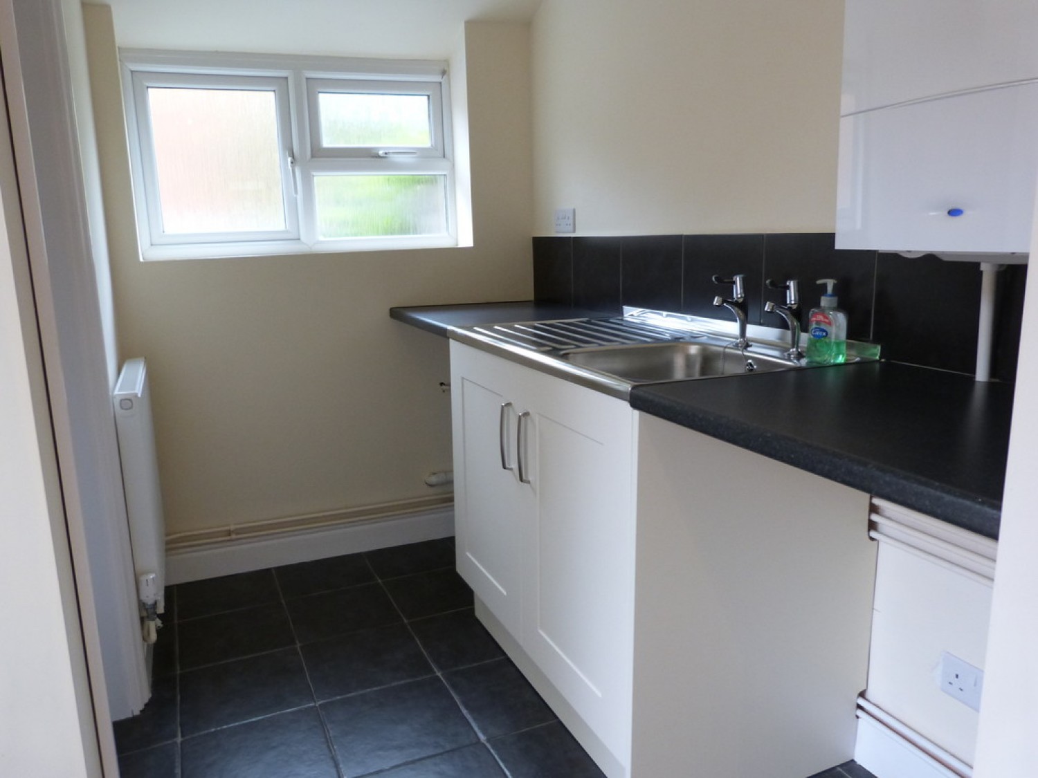2 bedroom House for Sale Wolverton Road, Worcester