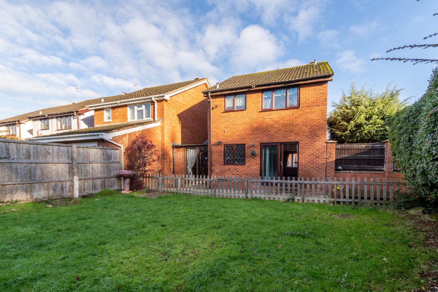 3 bedroom House for Sale Woodbank Drive, Catshill