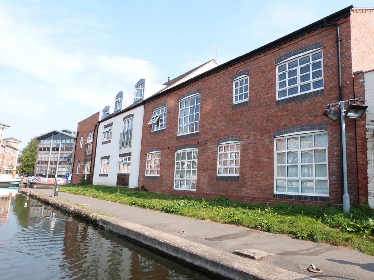 2 bedroom Flat for Sale The Wharf, Diglis Road