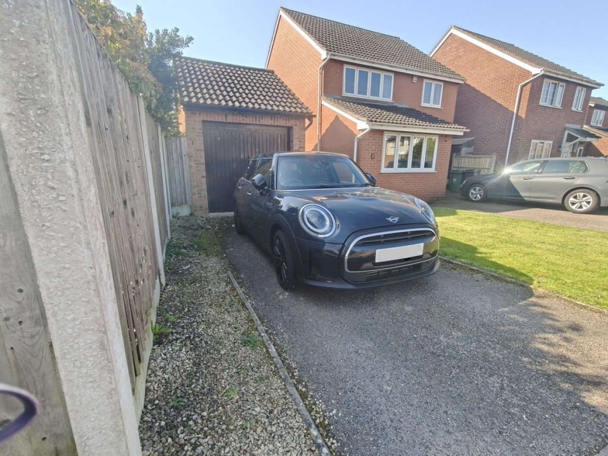 Slimbridge Close, St Peters