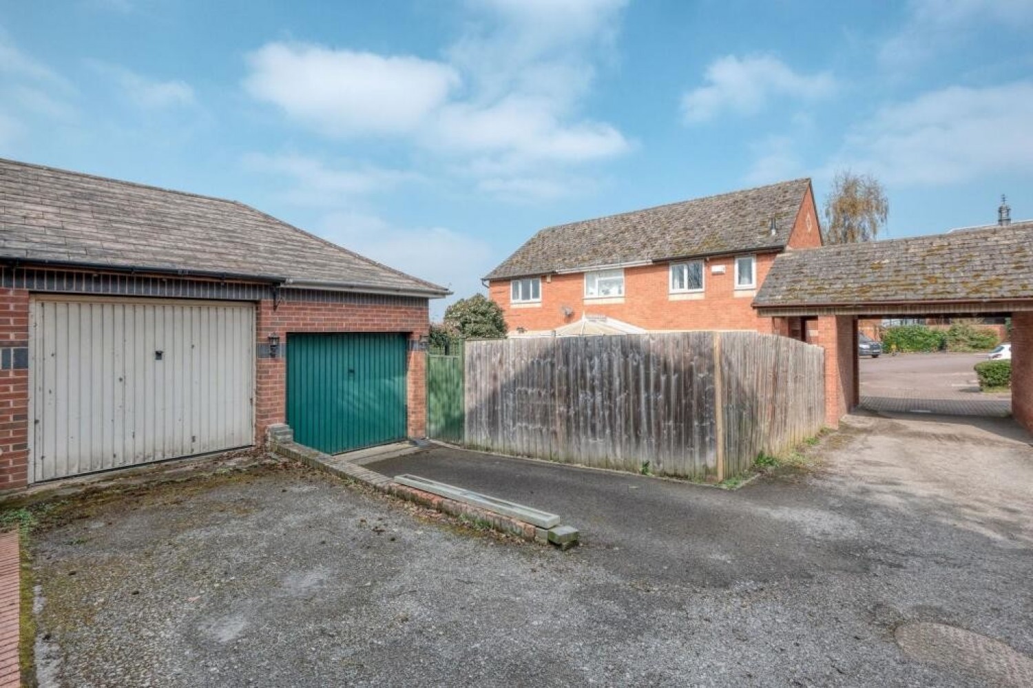 2 bedroom House for Letting Byfield Rise, Worcester