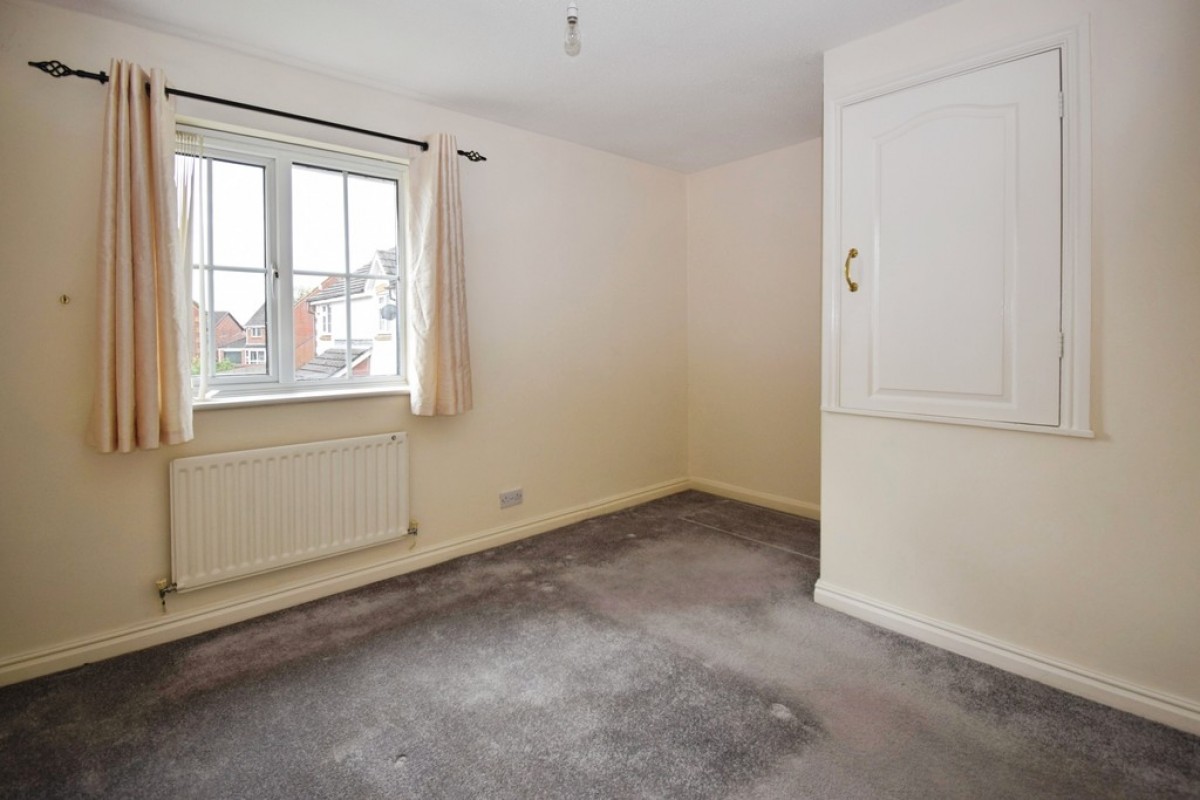 21 Blackwood Road, Bromsgrove, B60 1AN
