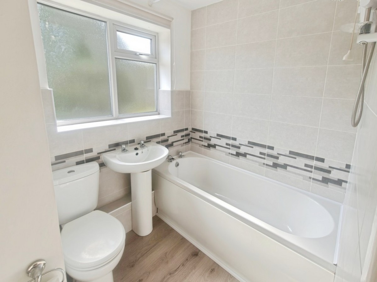 Clayhall Road, Droitwich Spa