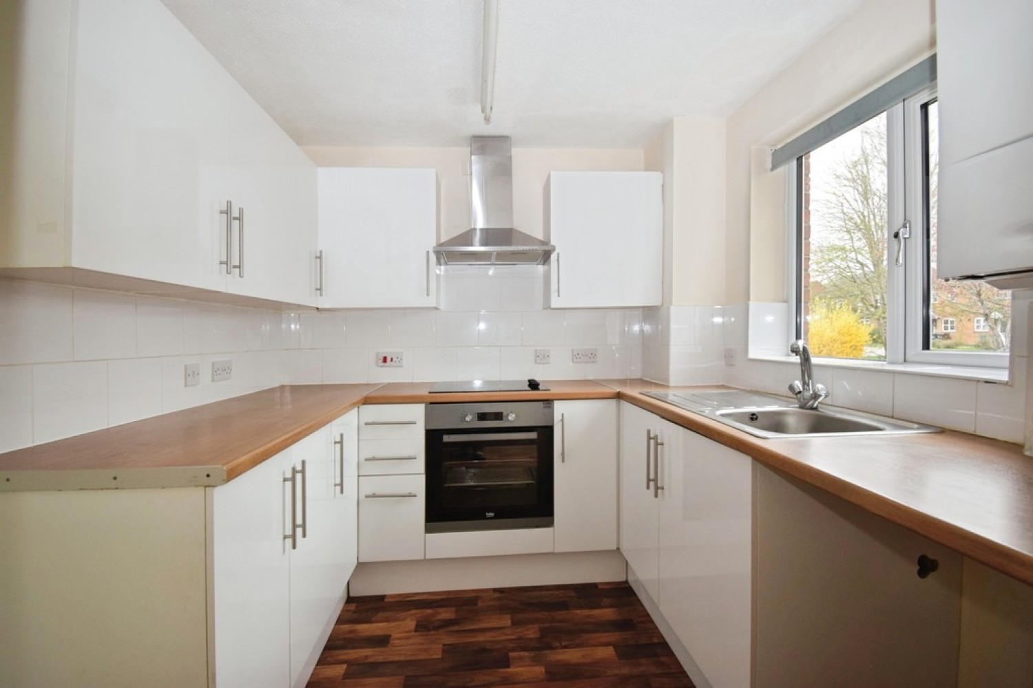 2 bedroom House for Sale Oakland Close, Upton-upon-Severn
