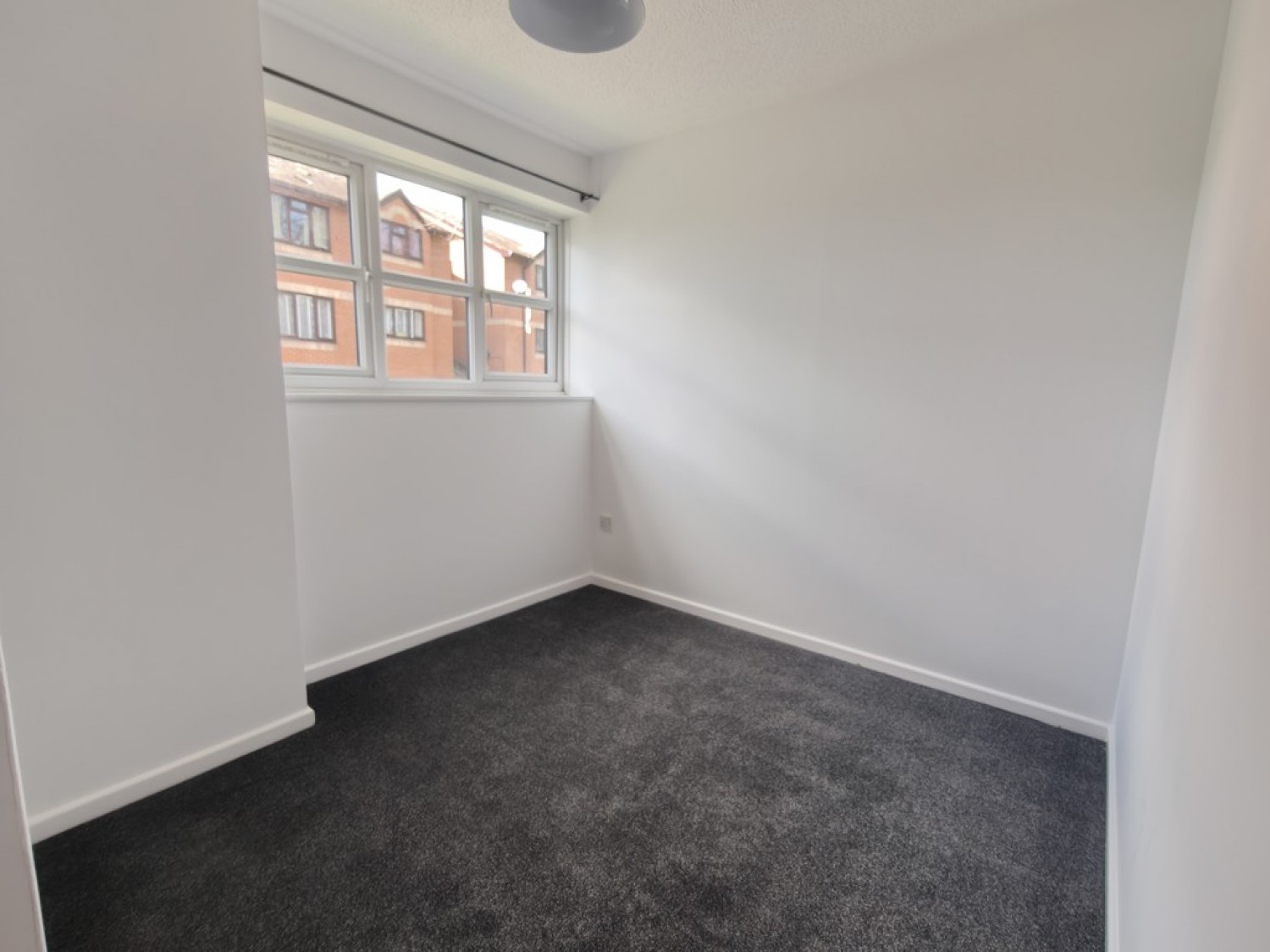1 bedroom Flat for Letting Byfield Rise, Worcester
