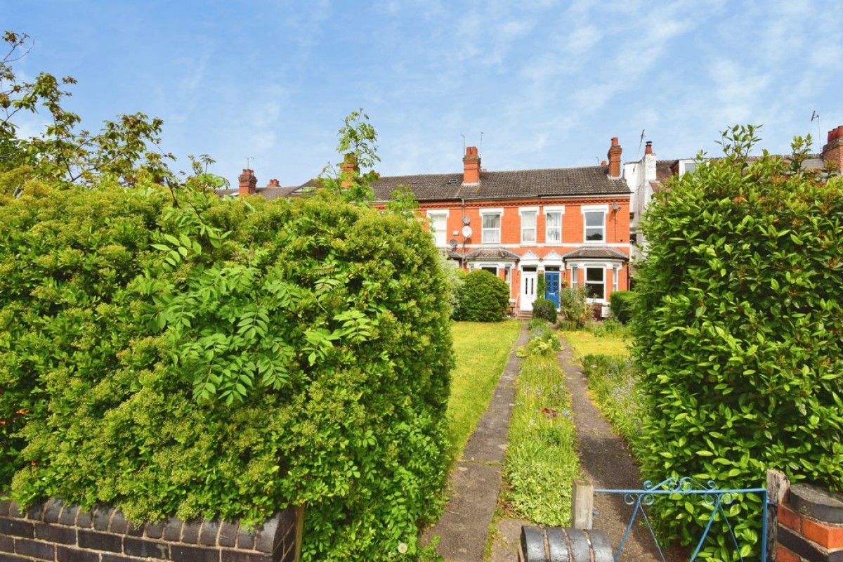 Lavender Road, Barbourne, Worcester, WR3 7AE
