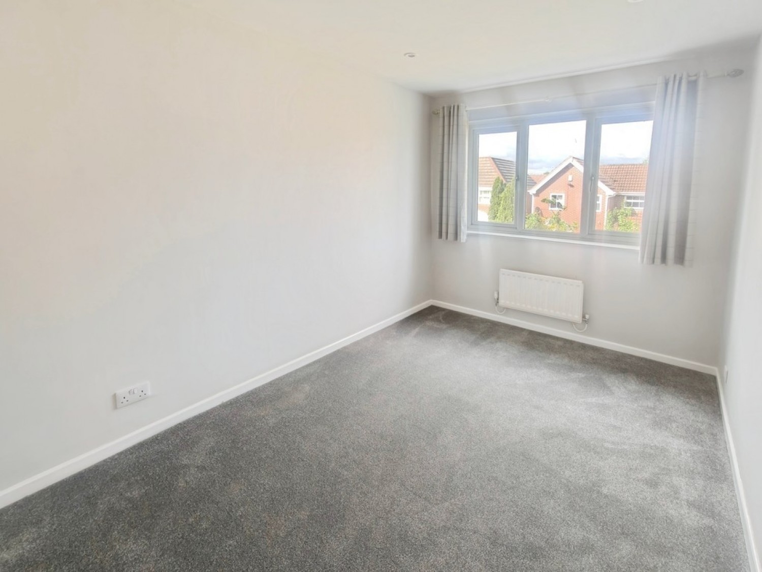 3 bedroom House for Letting Bamburgh Crescent