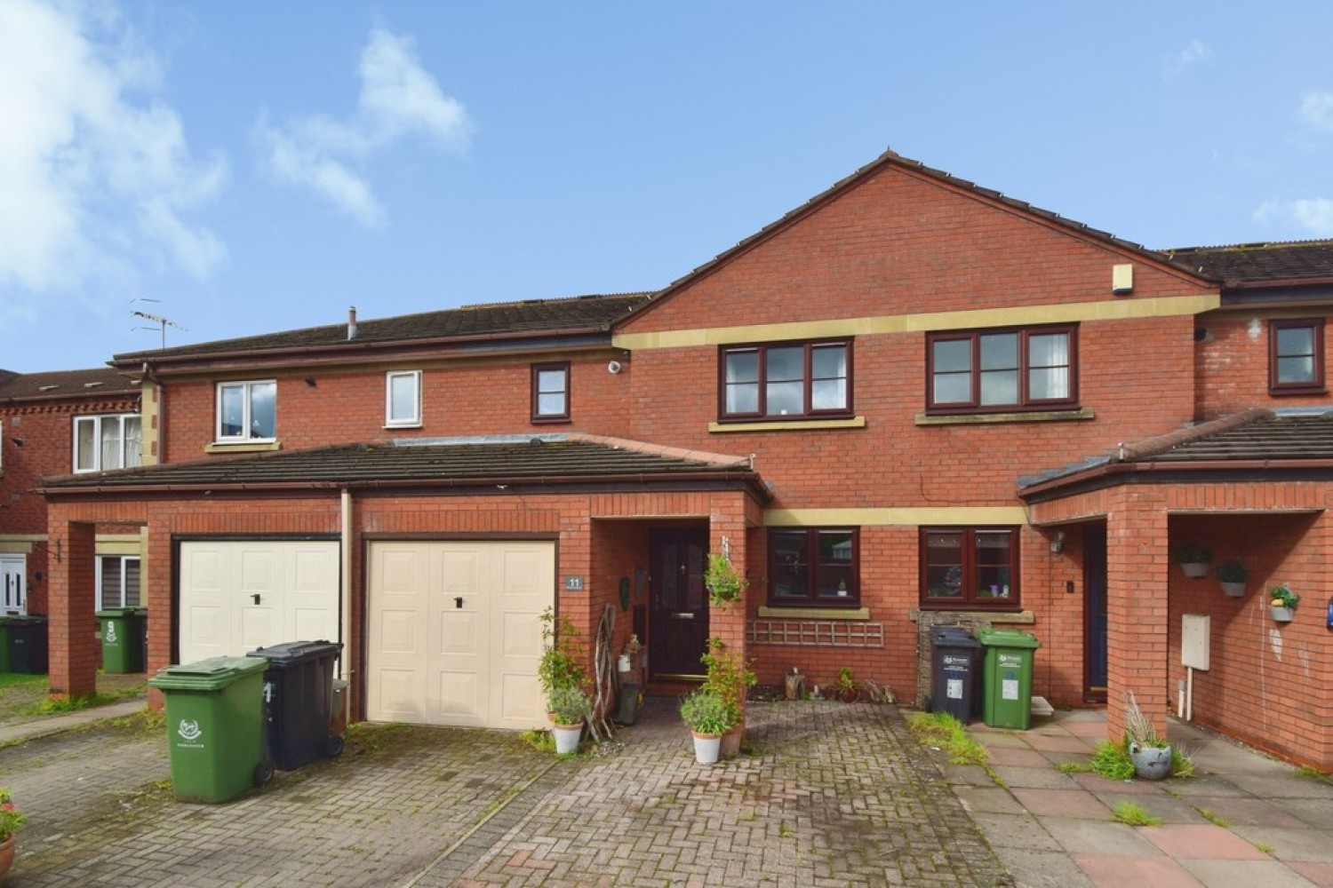 3 bedroom House for Sale 11 Bicton Avenue, St Peters, Worcester, WR5 3TF