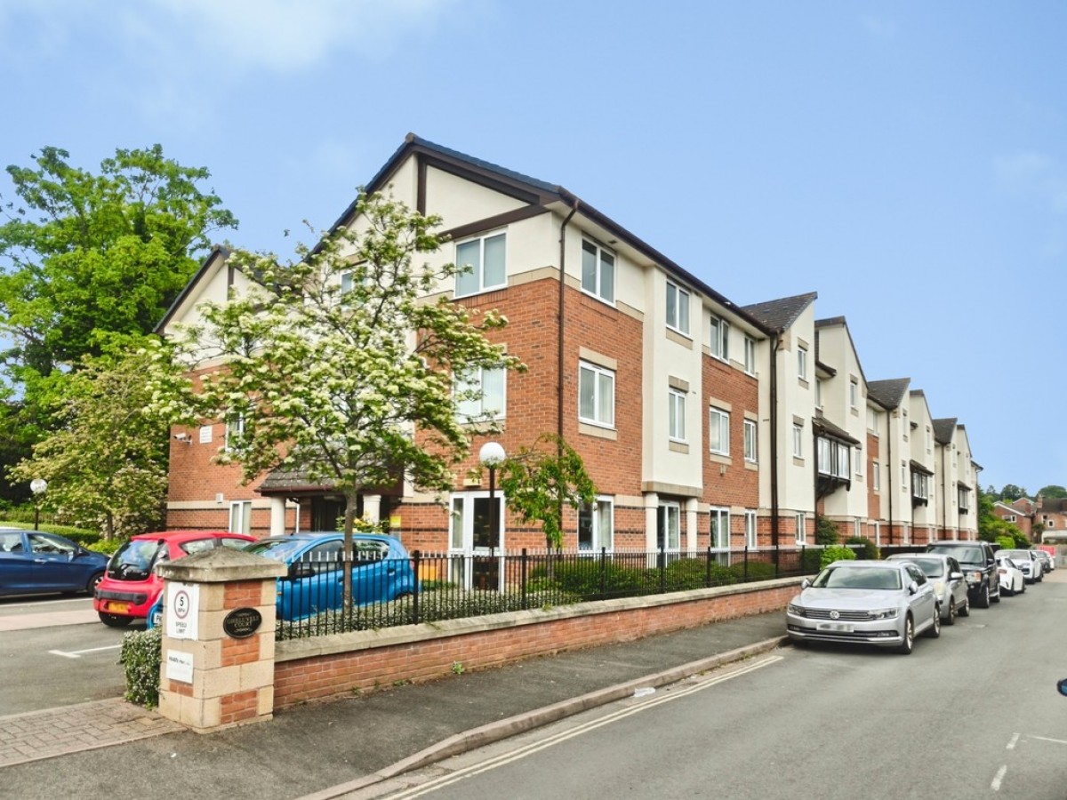 Gheluvelt Court