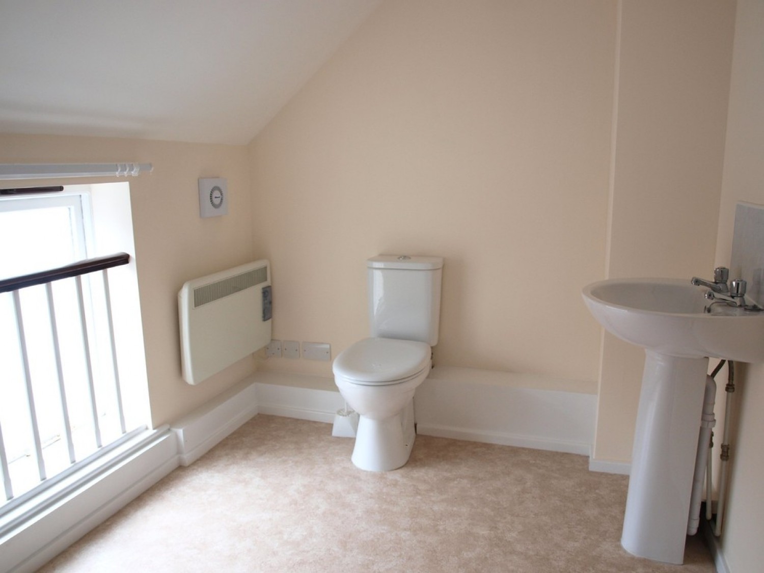 1 bedroom House for Sale The Old Saddlery, 64B High Street, Pershore, WR10 1DU