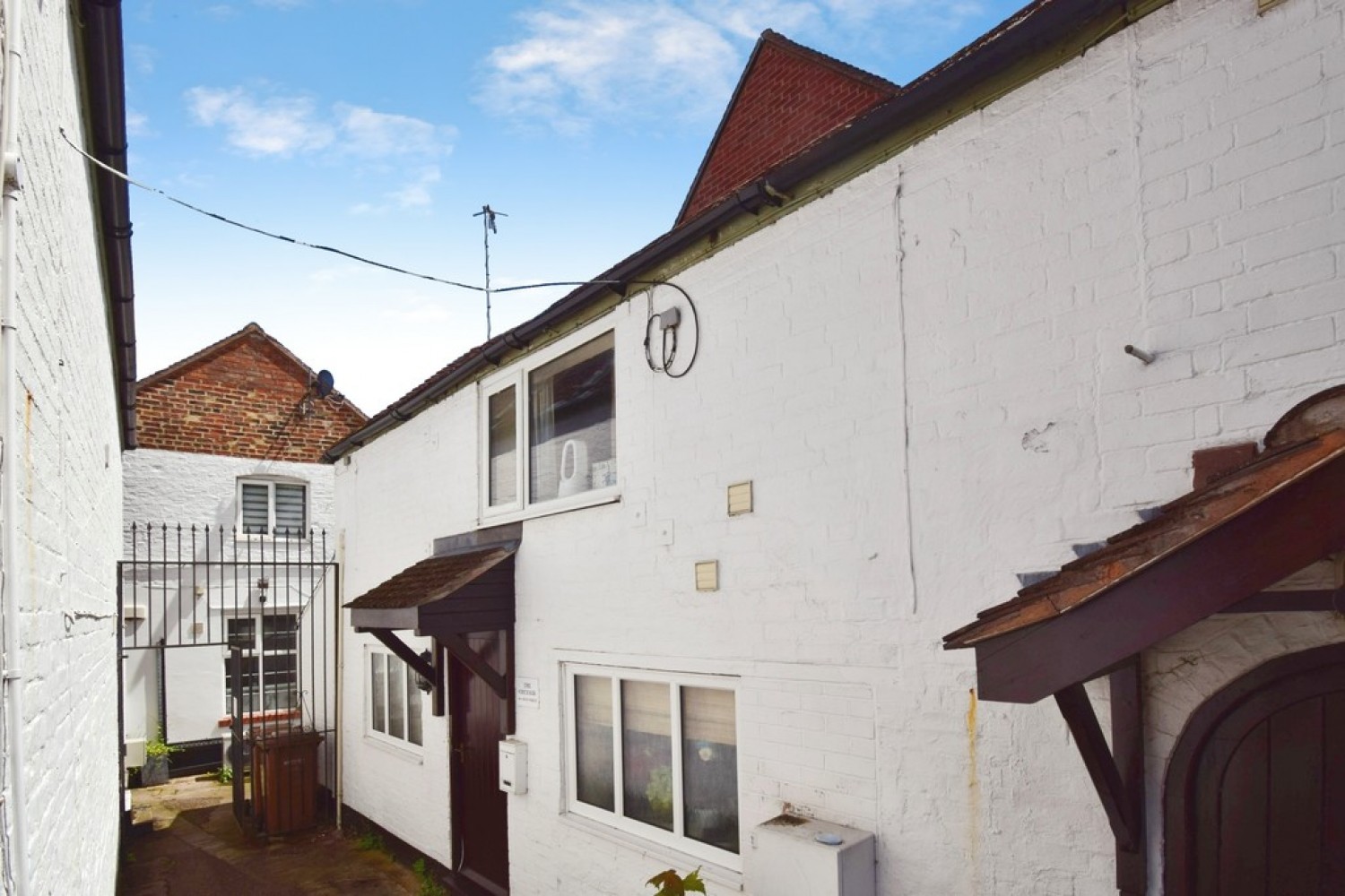 1 bedroom House for Sale The Cottage, 64C High Street, Pershore, WR10 1DU