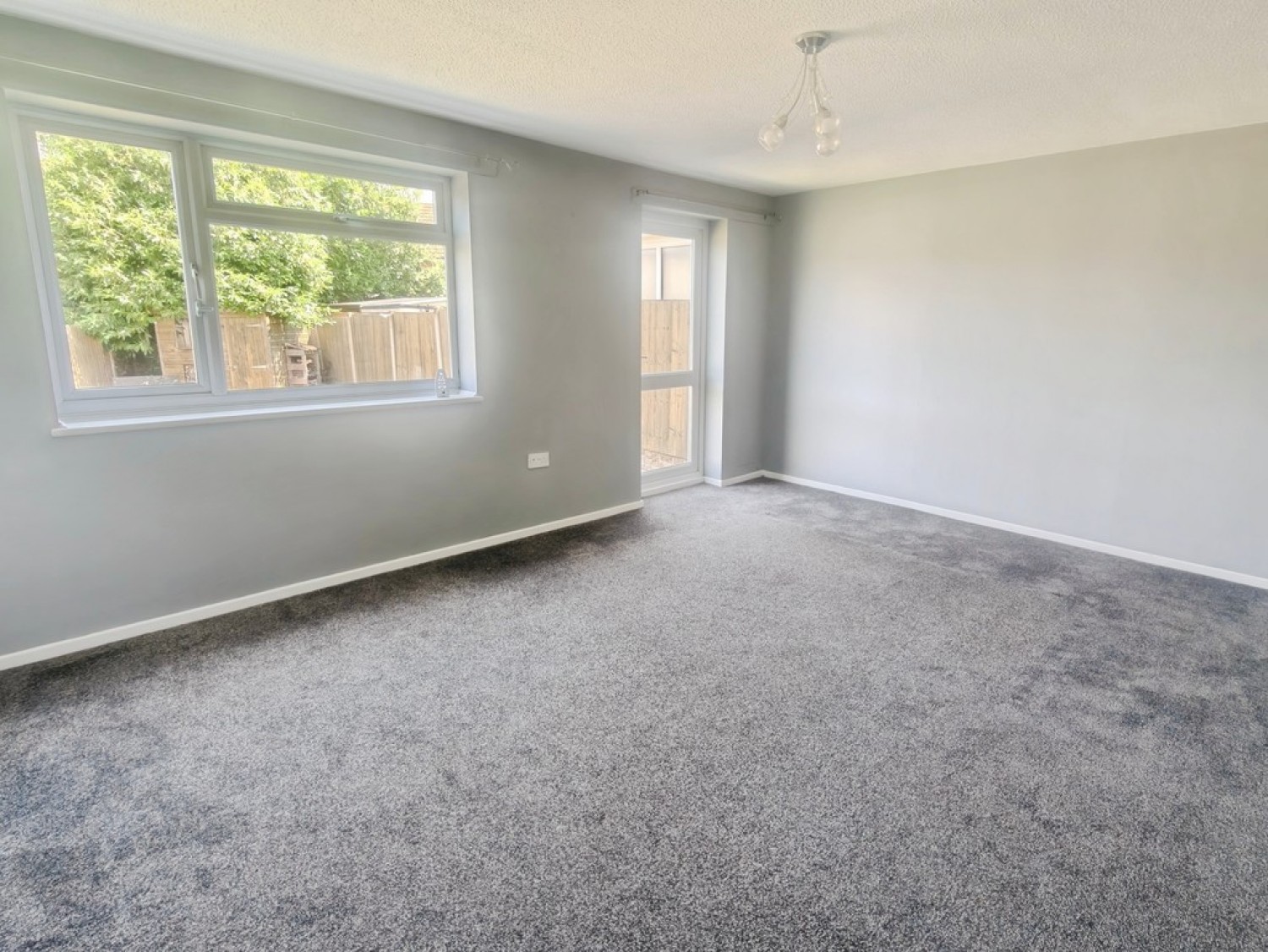 3 bedroom House for Letting Westbury Avenue