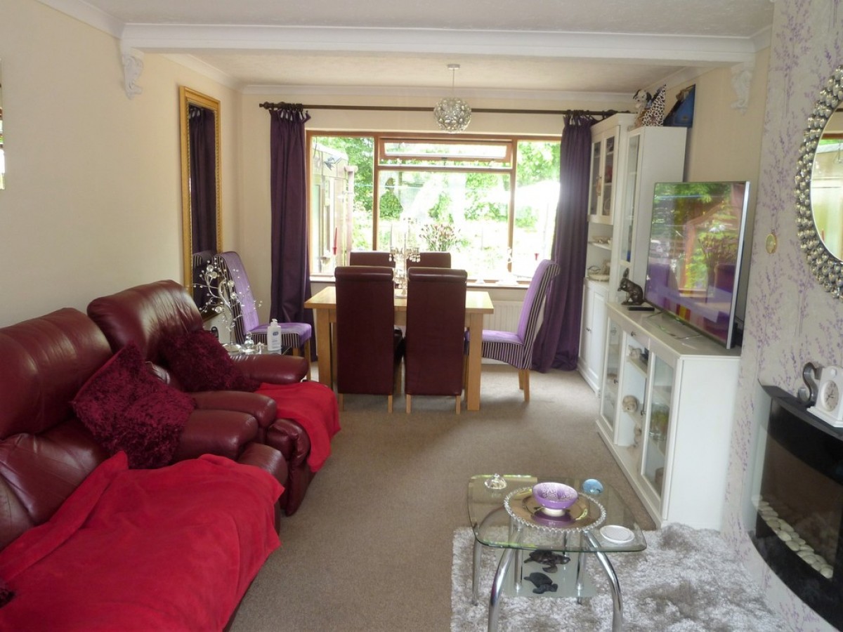 Fenton Avenue, Blackfordby
