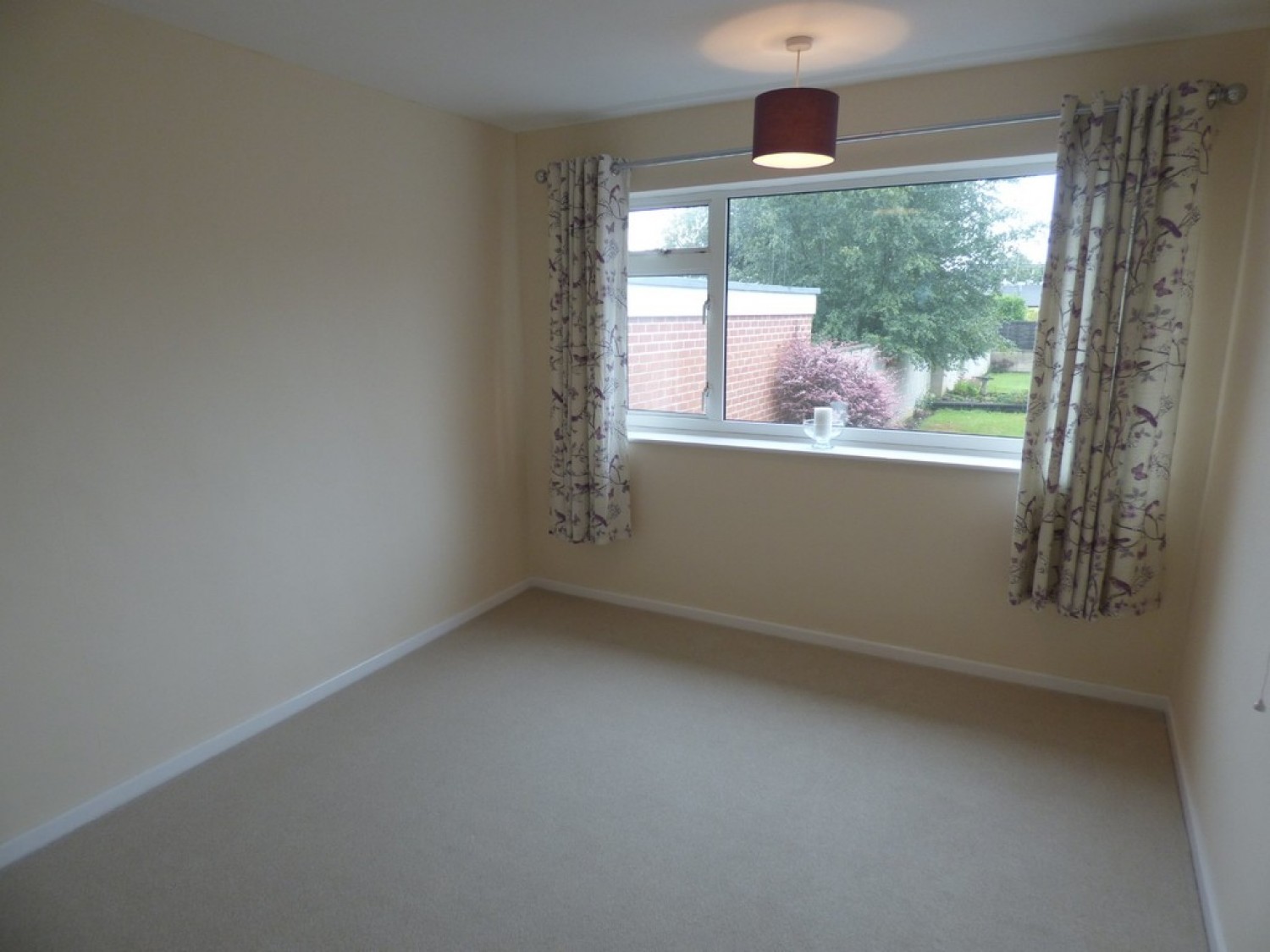 3 bedroom Bungalow for Letting Bedale Close, Coalville