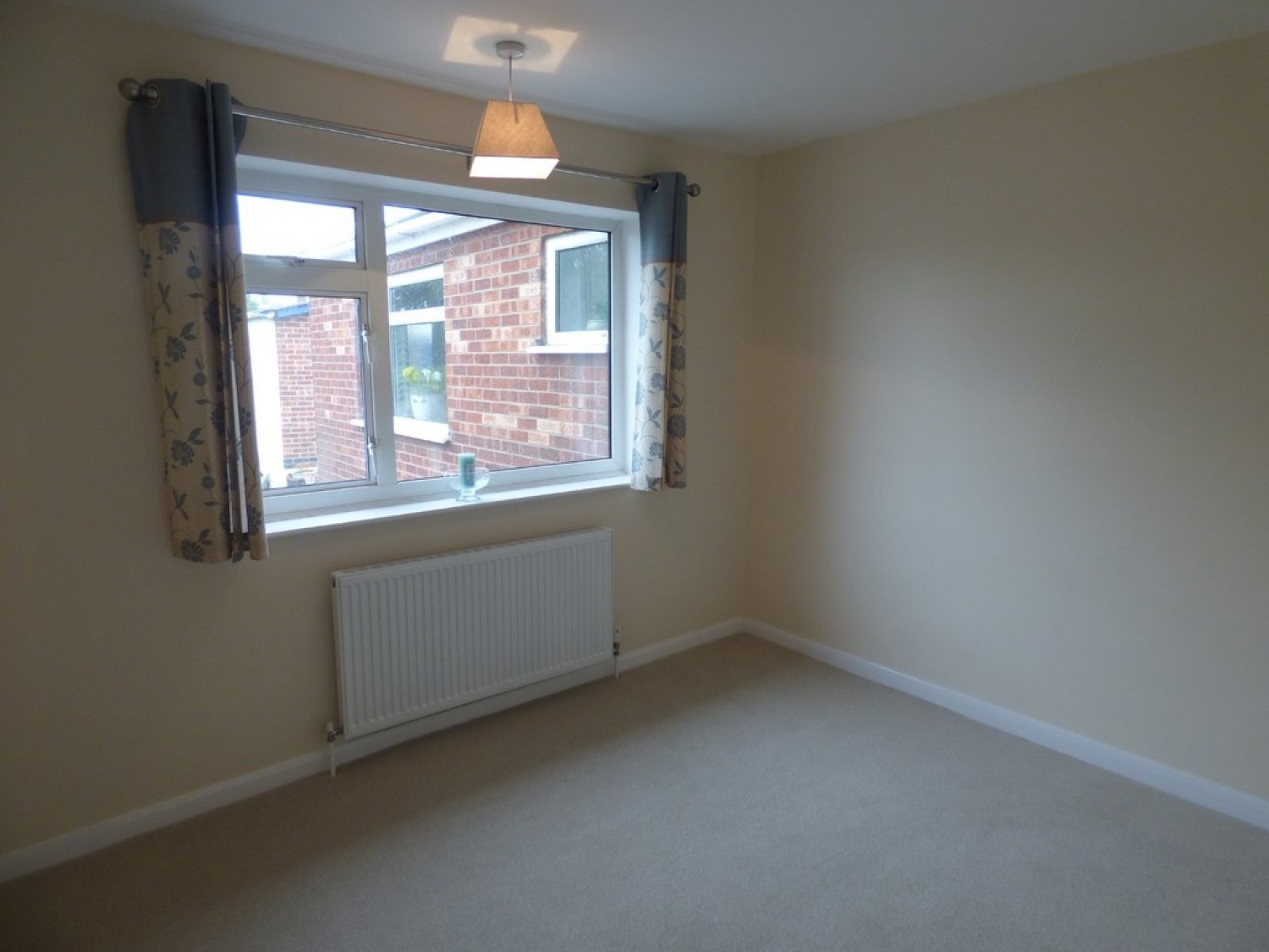 3 bedroom Bungalow for Letting Bedale Close, Coalville