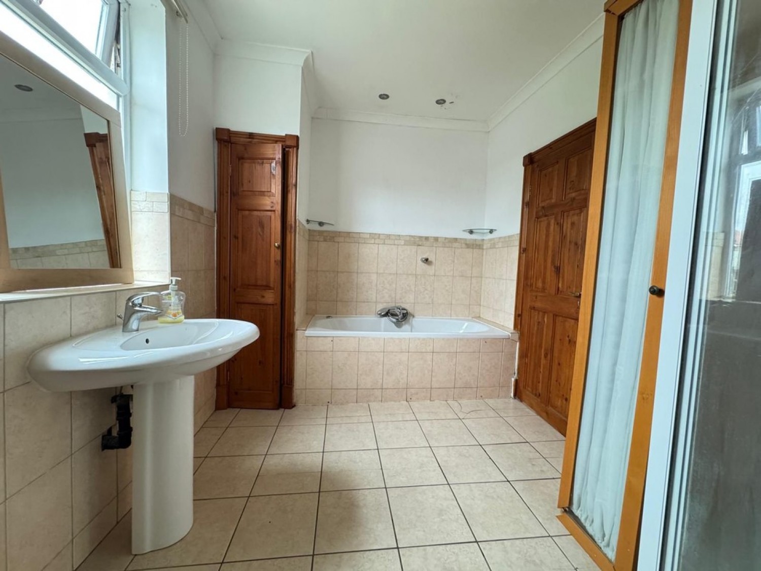 1 bedroom House of Multiple Occupation for Letting Station Road, Coalville