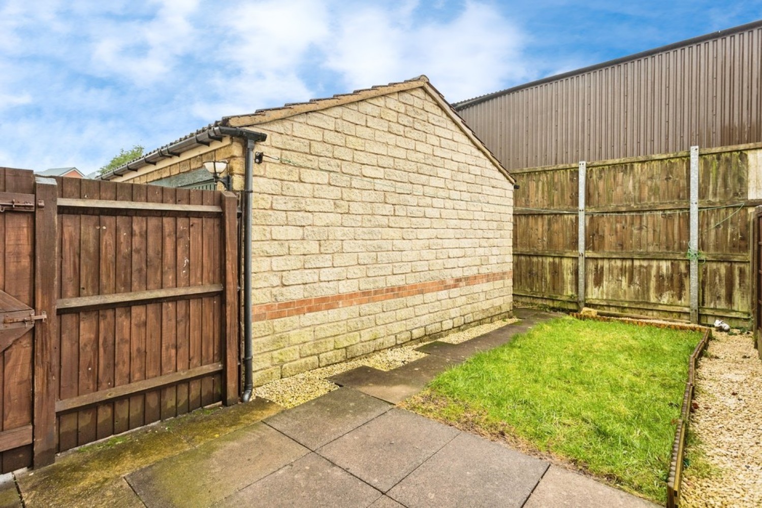 2 bedroom House for Sale Kendrick Close, Coalville