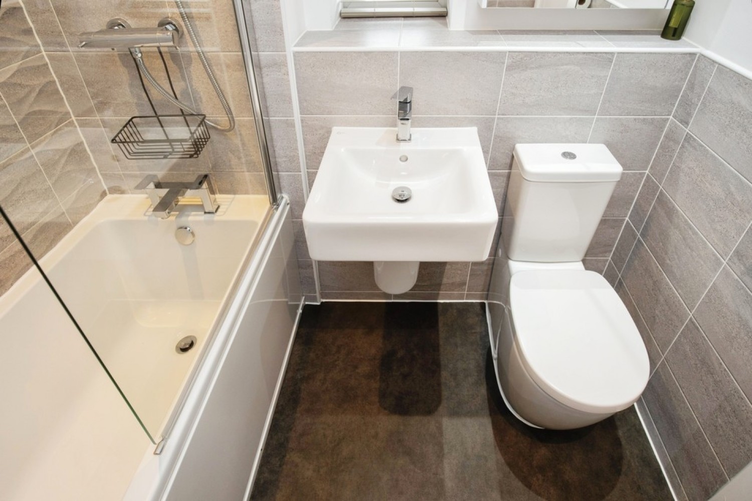 3 bedroom House in Ayrton Drive, Castle Donington