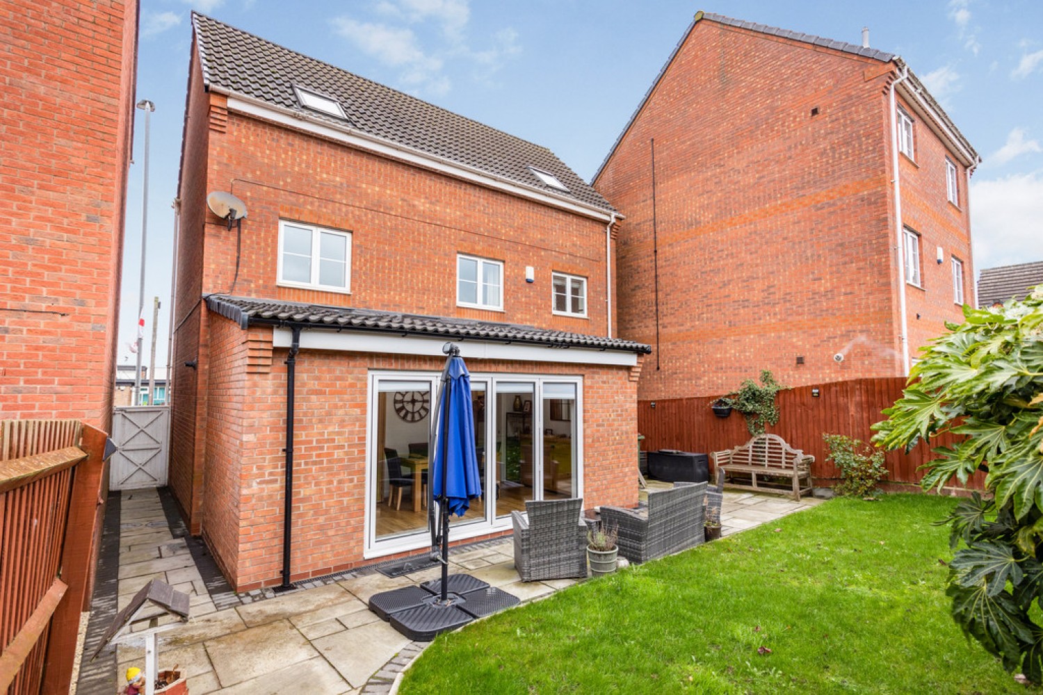 4 bedroom House for Sale Waterworks Road, Coalville, Leicestershire